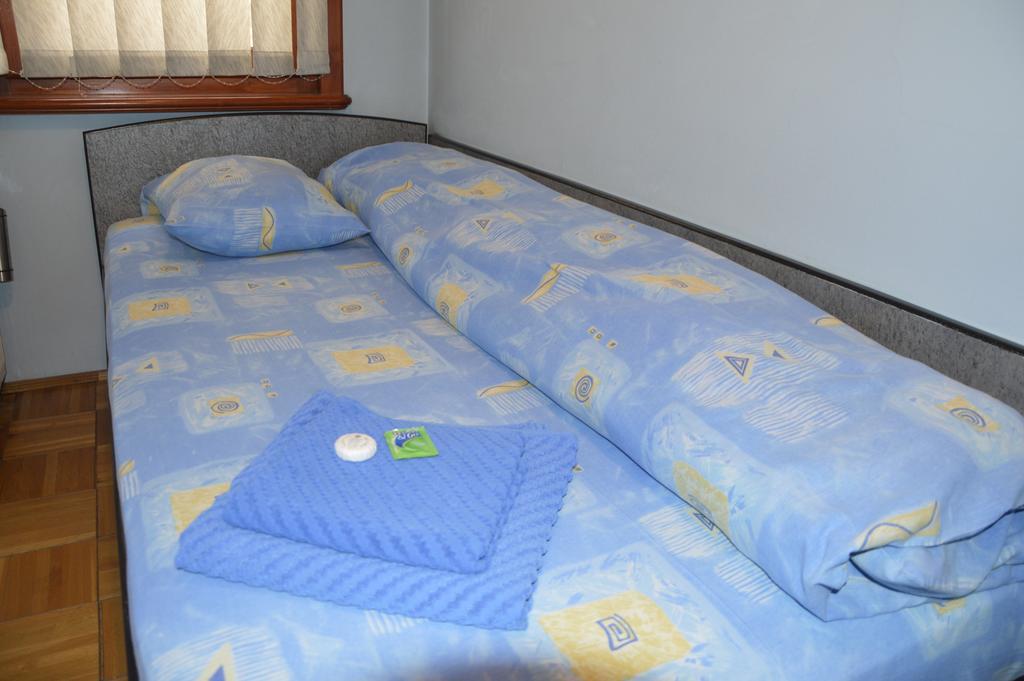 Motel Buti Sighetu Marmaţiei Værelse billede