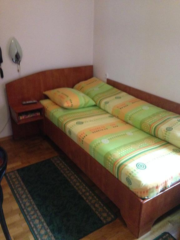 Motel Buti Sighetu Marmaţiei Værelse billede